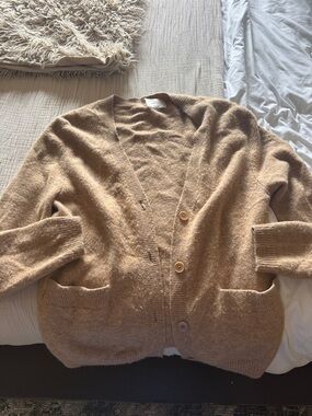 Aritzia Camel Button-Up V-Neck Pocket Cardigan